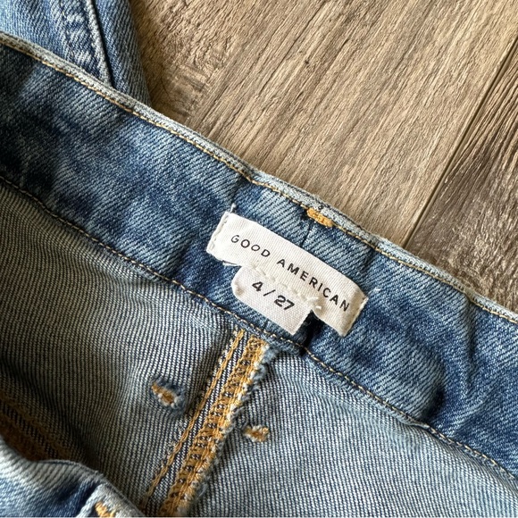 EUC Good American good curve high-rise straight jeans 4 27 - Picture 5 of 10